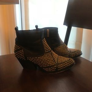 Dolce Vita size 6 in used but good condition